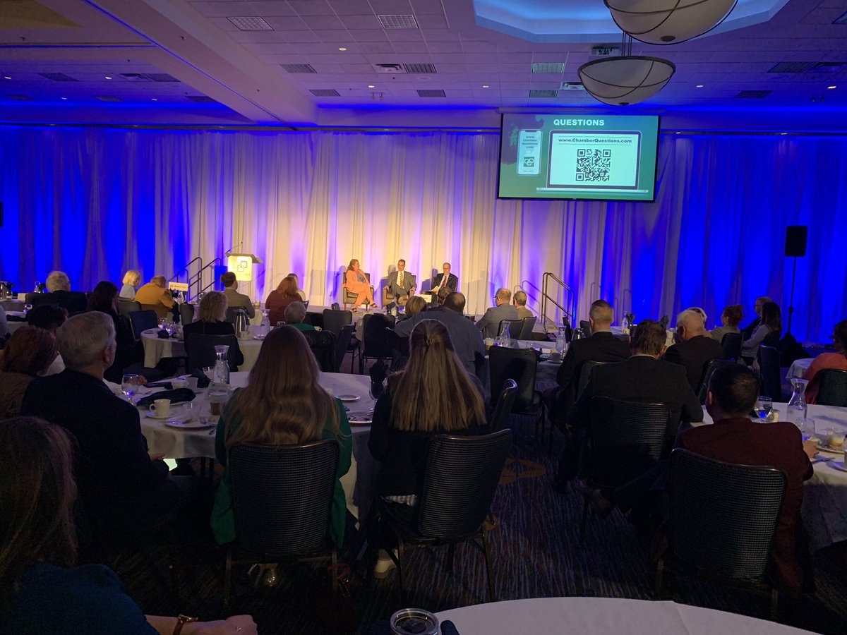 Full room for Eggs &amp; Issues about higher ed in ND! (Part 2 - MN in Sept.)

Topics of discussion this morning:
📚 Legislative outcomes
📚 Budget cuts &amp; restructures 
📚 Workforce demands 
📚 Enrollment challenges
📚 Career Academy progress

#FMWFEggs