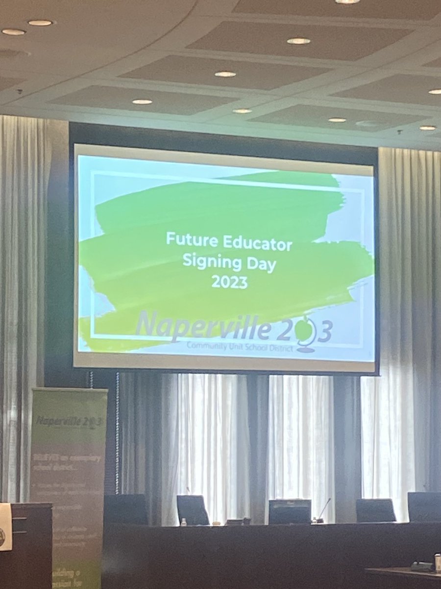 Naperville203's tweet photo. This morning we are honoring our Future Educators &amp; College and Career Endorsement Recipients at the Naperville 203 Future Educator Signing Day! #PartnersInGrowth https://t.co/YCYx5Iyohy