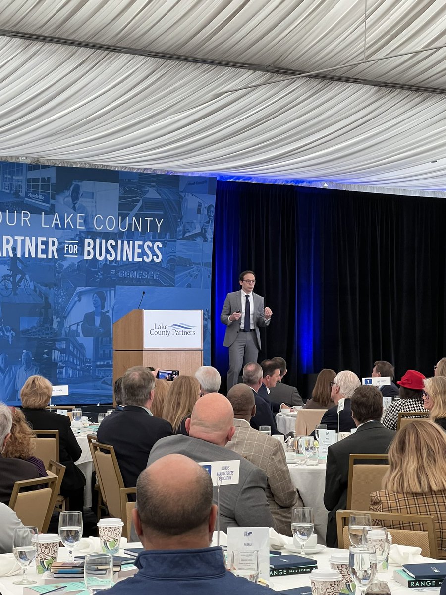 LakeCtyPartners's tweet photo. This #LCPBigEvent keynote speech is one for the books, literally!
Attendees each received a copy of the latest @DavidEpstein book, made possible by the support of @barbarasbooks
We’re looking forward to a book signing with David later this morning… https://t.co/3Emb7DQinI