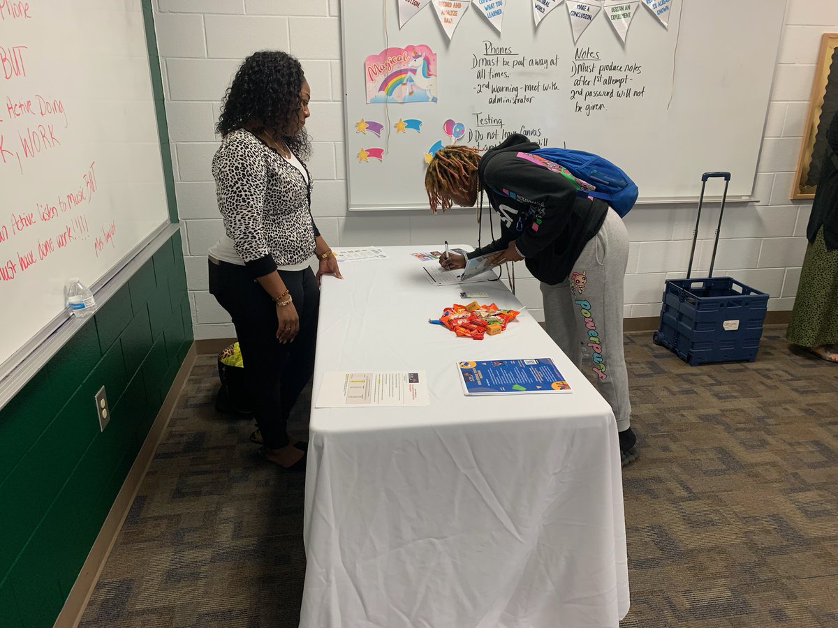 ClassicCityHS's tweet photo. Last Wednesday, students engaged in College &amp; Career Day! They attended college and career workshops, heard about opportunities in welding and entrepreneurship, and attended a booth fair! Thanks to all that attended and showed your support for Classic City High School! https://t.co/6NXkjPf4fF