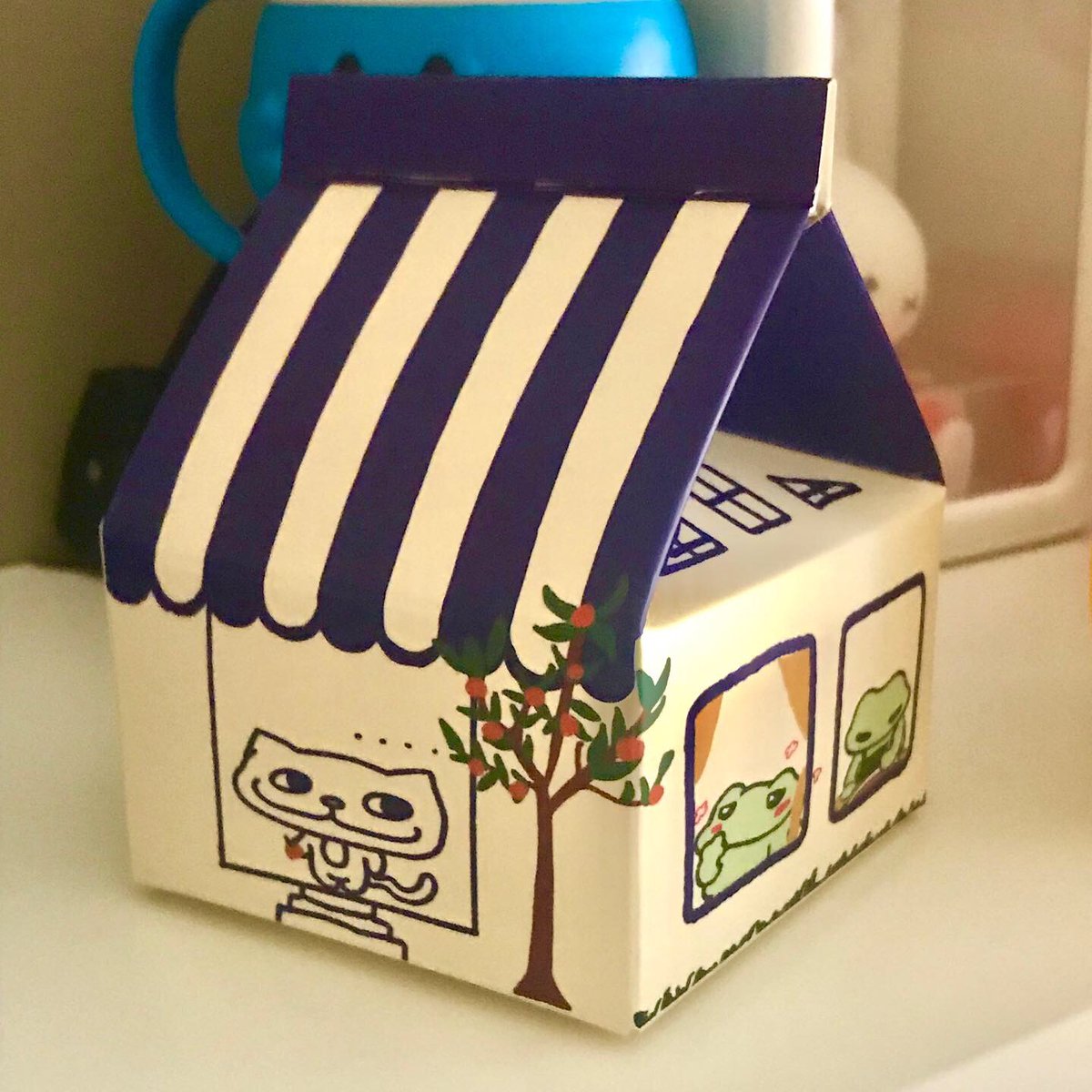 grovymango's tweet photo. american followers :( this is the price to ship One blind box ($8.50) . the price of one blind box itself would be $10 . so the total would be like. $18.50. let me know if any of u would be down for that. https://t.co/OQ6D0Pnq4i