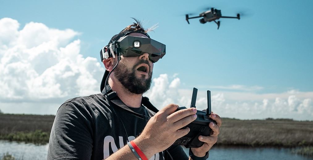 droneracersnl's tweet photo. Orqa FPV-brillen hebben last van een wereldwijde storing. Extra opvallend: Orqa en software-leverancier SWARG delen tegenstrijdige verhalen over de oorzaak hiervan.🤔

Lees meer:... https://t.co/2wHKxi2xZf