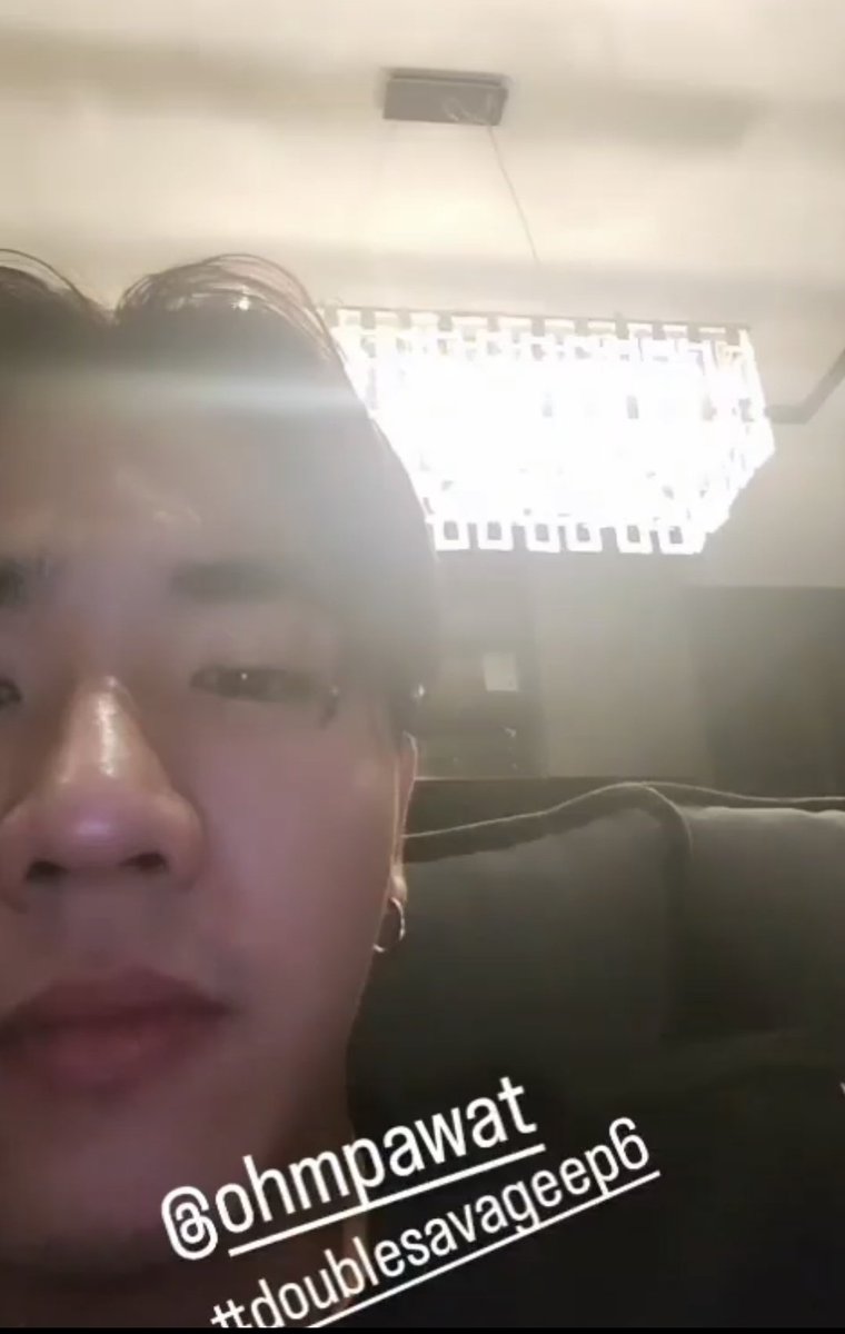 boonzoonlee's tweet image. เอ็นดู เห็นไรหนวด ไอต้าวปวิน 😂 น้องเพิร์ธ ดูซีรีย์กับพี่โอมครับ 🤘🧡🖤

IGS : perthppe

#DoubleSavageEP6
#PerthTanapon #KDPPE
#ยิ้ม5พันของโอมภวัต #Ohmpawat