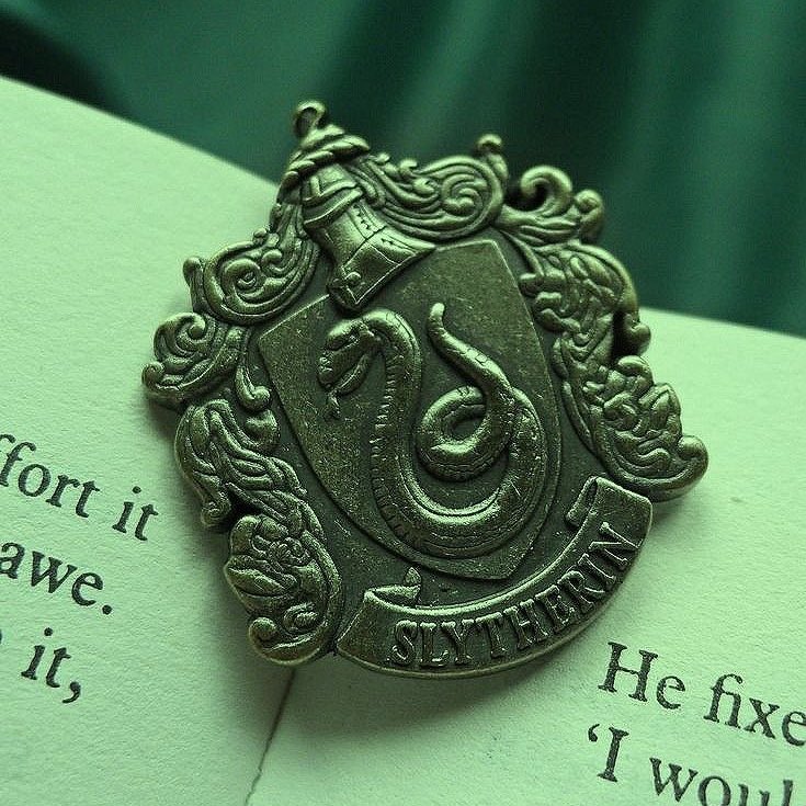 140503atdawnnnn's tweet image. We winning this or whaaatttt?!!? 

#HogwartsHouseCup_D2
#SlytherinJimin 
#streamFACE 
#AppleMusic
