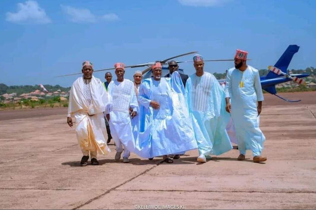 AmadouLePo's tweet photo. Magnifique 🎊 Quelle classe 🤝

Le bureau par intérim de la Coordination Halli Pular en mission diplomatique au Fouta Djallon Profond.

#Kibaro
#LeDestinDunJeune #Foutah #HalliPular https://t.co/Yhi1MonzsH