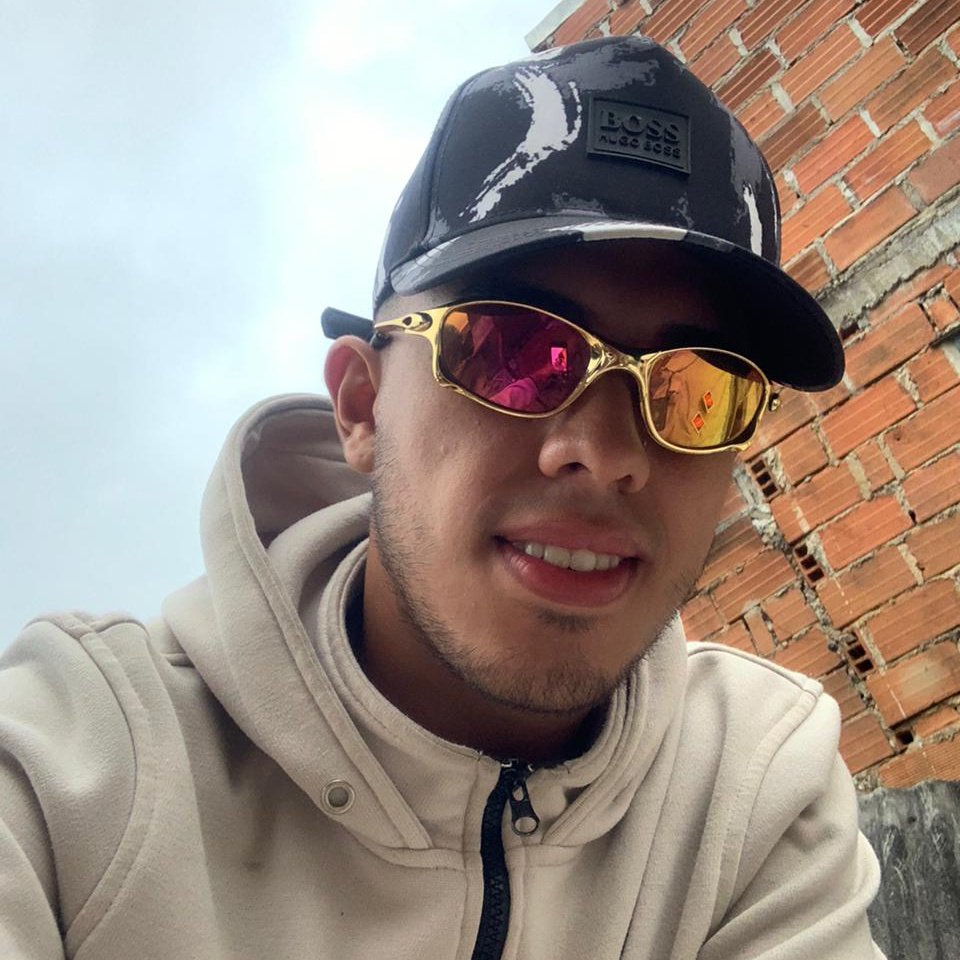 wndkyd's tweet photo. #NuevaFotoDePerfil https://t.co/4uybUZWTeW