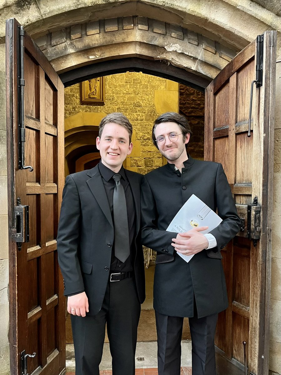 jmbeddoe's tweet photo. What a privilege to perform Britten’s ‘Nocturne’ with @ChamberCardiff and @WillStevens4693 in Bristol on Saturday! It’s long been a work at the top of my list to perform.

Had a wonderful rest of the day in the sunshine around Clifton with Hannah, who came along for the trip https://t.co/k8No7hPhrG