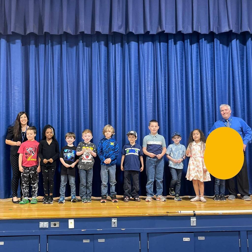 berkeleypotter's tweet photo. Congratulations to our amazing Students of the Month who were recognized at tonight’s PTA meeting!  #wearehmp https://t.co/2SF6E1sF59