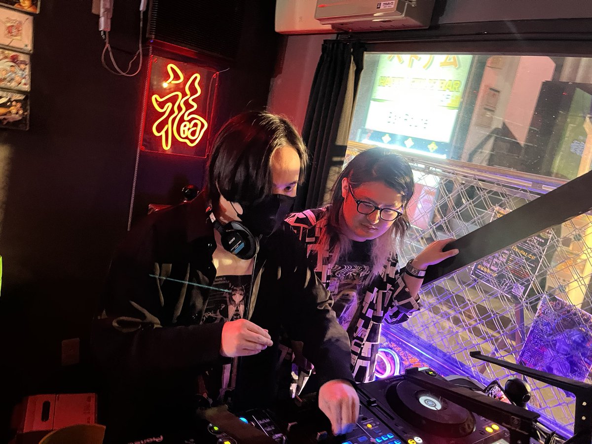 Takechann7's tweet photo. 親子写真 https://t.co/UqH0eLt7sj