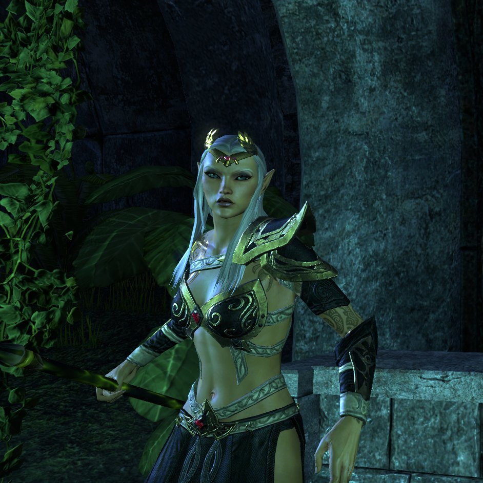 Almalexia's outfit needs better shoes X_D