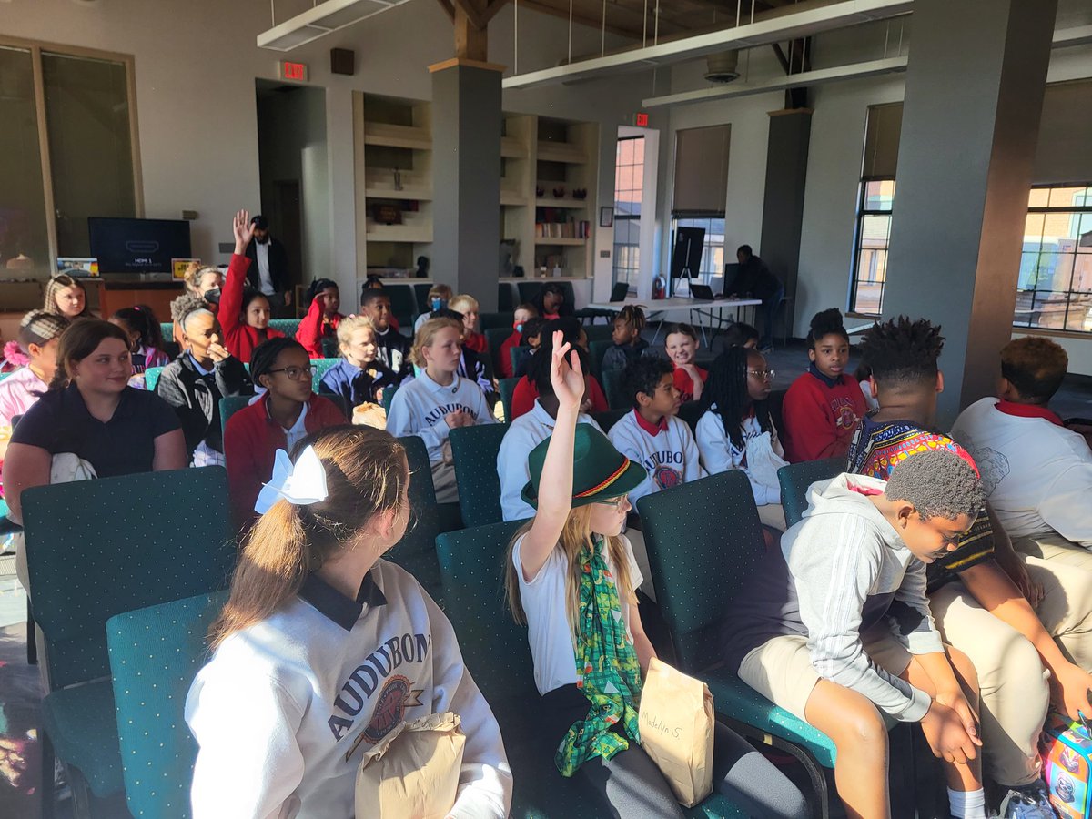 LaquettaCarter7's tweet photo. @AudubonES Students that are in The Becoming Better Ancestors program are on their culminating fieldtrip. @roots101AAM, @Anglesselfie, &amp; @techatnite_ @JCPSDEP1 @JCPSZone2 #5050Mentoring #WeAreJCPS #FriendsofNicole Thanks for supporting this program. @GregVannDEP  and @jdm1906 https://t.co/zqacqgzPzC