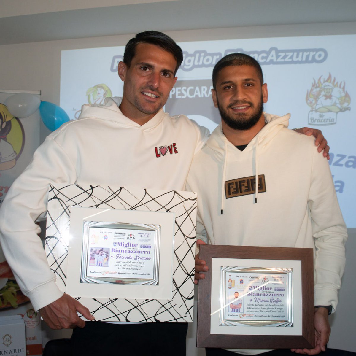 🥇🤝🥇

B͟e͟s͟t͟ ͟B͟i͟a͟n͟c͟A͟z͟z͟u͟r͟r͟i͟ ͟2͟0͟2͟2͟/͟2͟3͟ ⚪️🔵

By <a href="/CroAbruzzesi/">Cronache Abruzzesi</a>