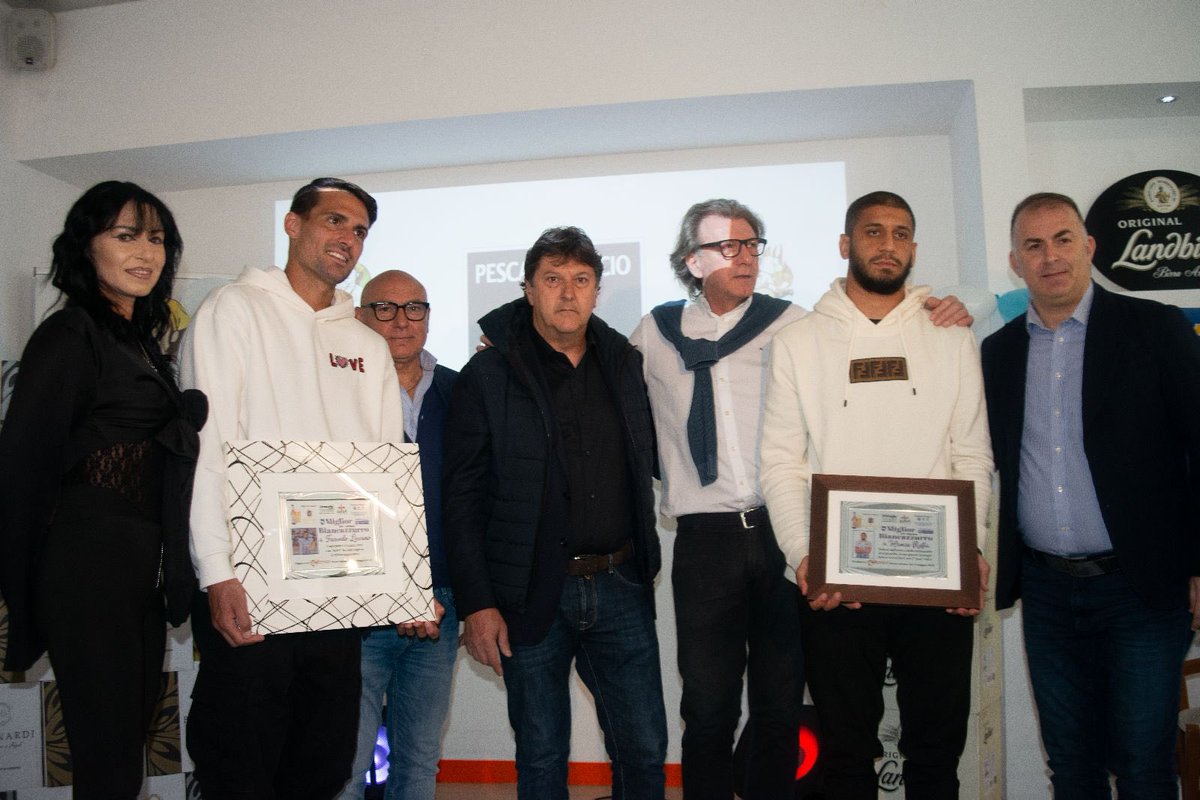 Sono felice di ricevere questo premio da parte dalla critica giornalistica, perche oltre ad avere una grande valenza per i colori biancazzurri. Ringrazio la società e tutti i miei compagni, perché senza di loro non ero qui oggi a ricevere questo riconoscimento. Grazie Pescara 🐬