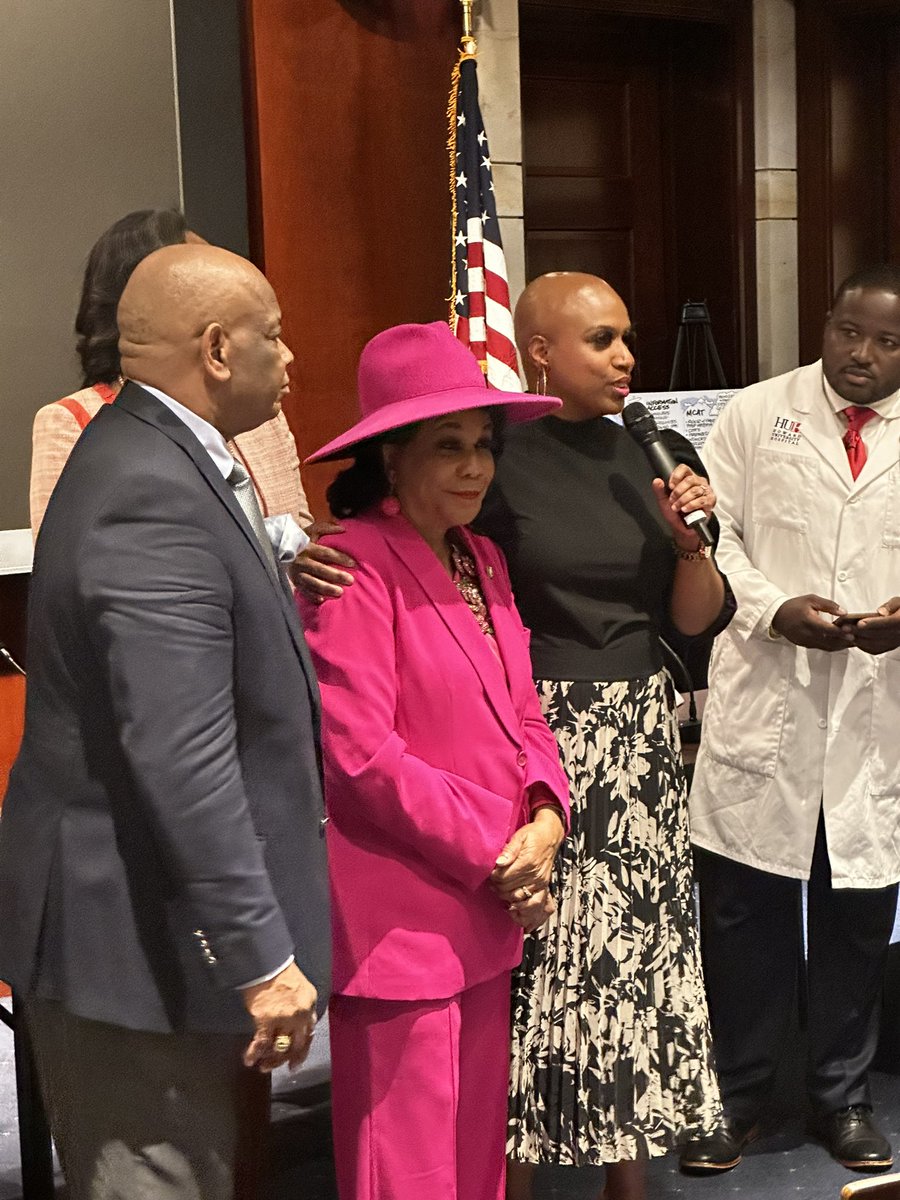 Here are few photos from last week’s congressional briefing hosted by <a href="/AAMCtoday/">AAMC</a> <a href="/NationalMedAssn/">National Medical Association</a> #ActionCollab4BlackMeninMed and <a href="/RepWilson/">Rep. Frederica Wilson</a> focused on policy interventions to increase the number of #Blackmeninmedicine The event recording can be found here lnkd.in/ea7qFiKX
