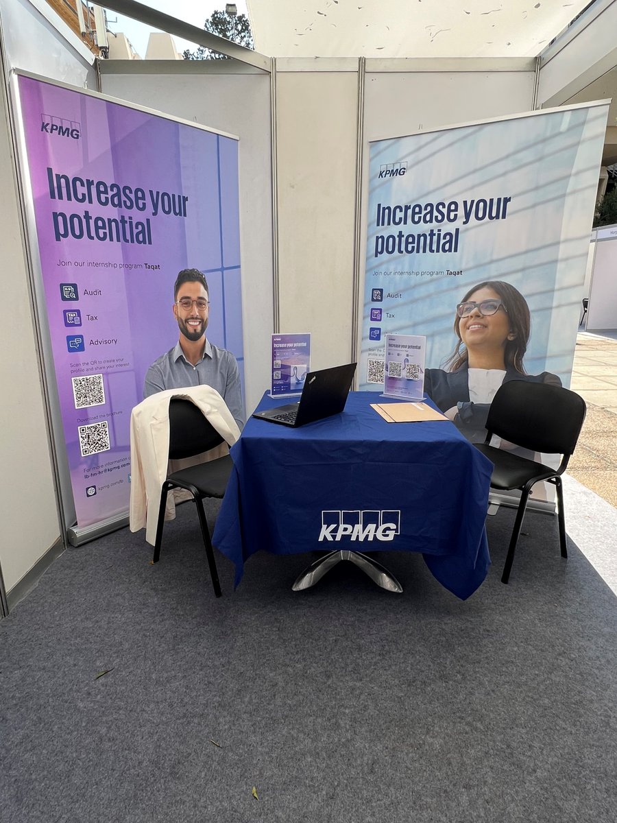 KPMGLebanon's tweet photo. Our visit to Lebanese American University gave the upcoming graduates a glimpse into our firm's values, culture, growth opportunities, and how they can build their future with us! Thanking every student who passed by and we hope we see you in our upcoming visits. https://t.co/l08OdTPM0X