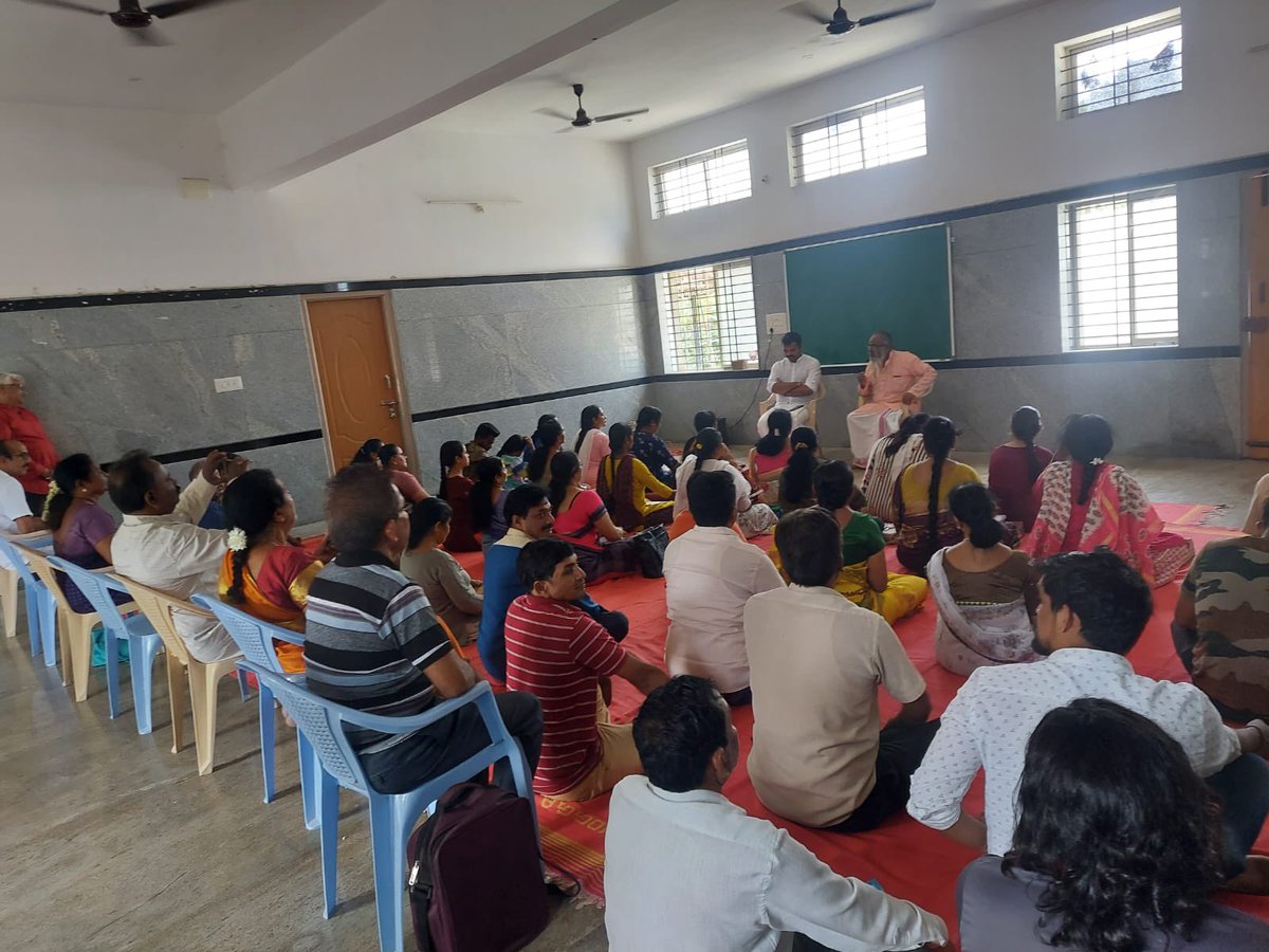 astitvam's tweet photo. #13
#RightVote
Today, I got an opportunity to be with the team, who were involved in performing Durga Sapthashathi Parayana with Sri Narendra ji in Shivamogga.
The awareness campaign about voting was well taken by the team & they’ve ensured us that they spread this campaign. https://t.co/GClyj7zZoX