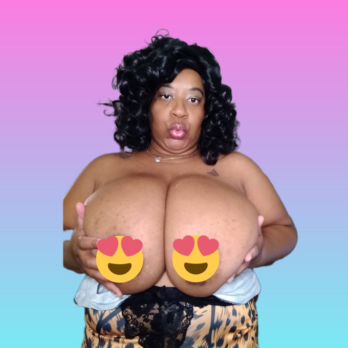 Good  Morning Lovelies, Here's some sexy inspiration to get you through your day.  #onlyfans #manyvids #bbwmilf<a href="/tag/manyvids"class="tags"><span>#manyvids</span></a><a href="/tag/bbwmilf"class="tags"><span>#bbwmilf</span></a><a href="/tag/onlyfans"class="tags"><span>#onlyfans</span></a>