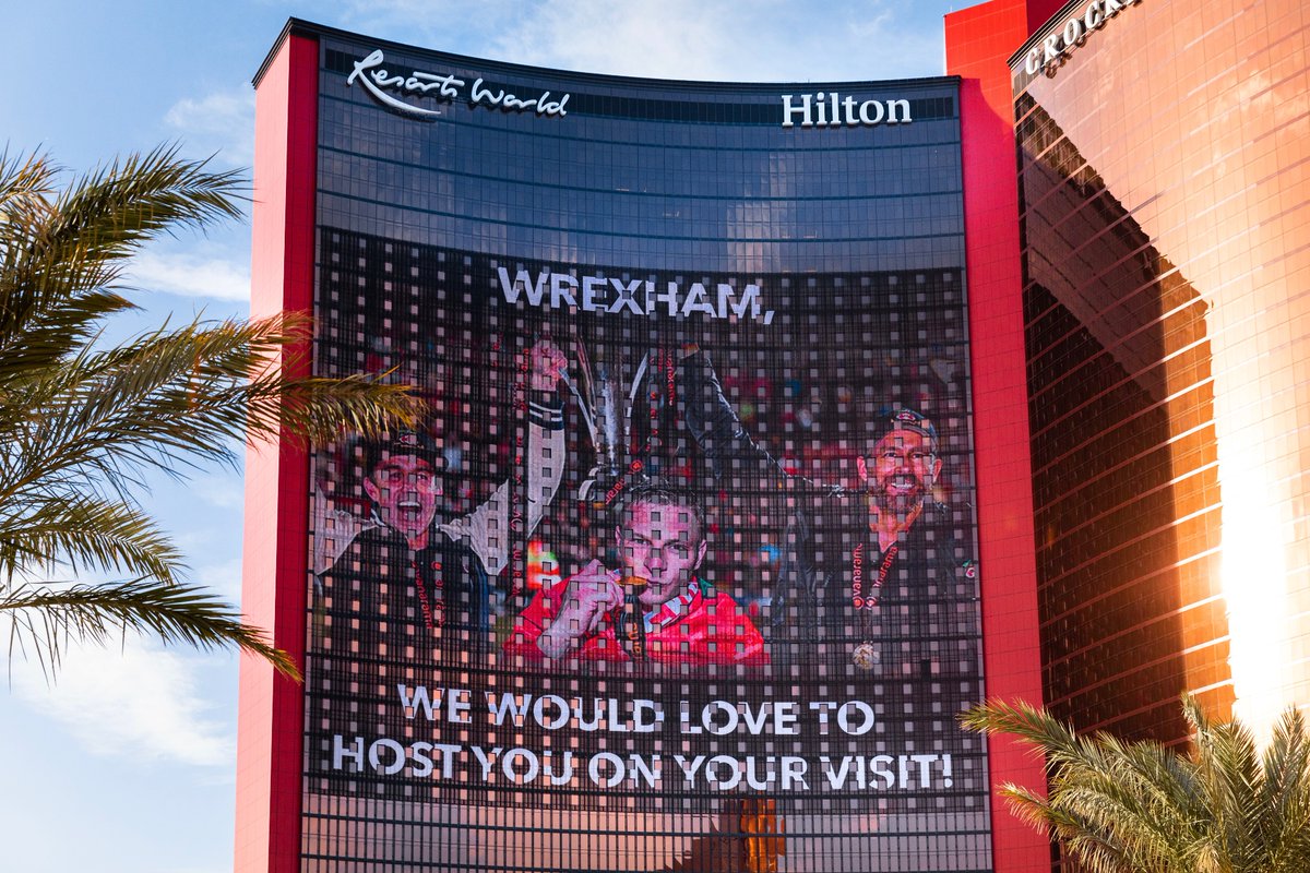 ResortsWorldLV's tweet photo. @ESPNFC Hey @Wrexham_AFC, we’re ready to roll out the red carpet and treat you like the champions you are. When should we plan the ultimate welcome dinner? Our treat! 😎 https://t.co/OqmwIHMQvd