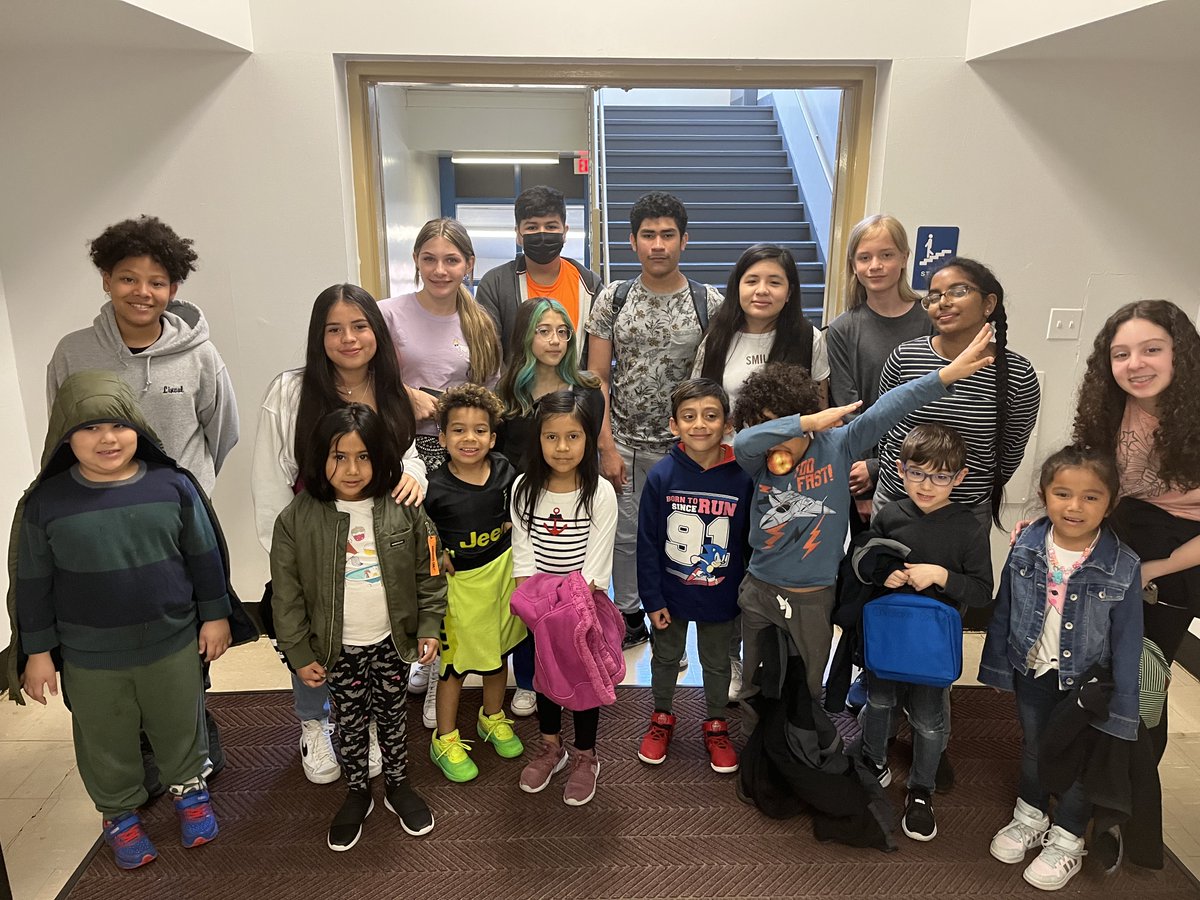 Finley Middle School (@gcsd_finleyms) on Twitter photo Book Buddies was a tremendous success. Friendships were formed and memories were made that would last a lifetime. We are grateful for the mentors and teachers who volunteered their time and efforts to make this student initiative a success. <a href="/GCSD_Deasy/">GCSD_Deasy School</a> Book Buddies was a tremendous success. Friendships were formed and memories were made that would last a lifetime. We are grateful for the mentors and teachers who volunteered their time and efforts to make this student initiative a success. <a href="/GCSD_Deasy/">GCSD_Deasy School</a>