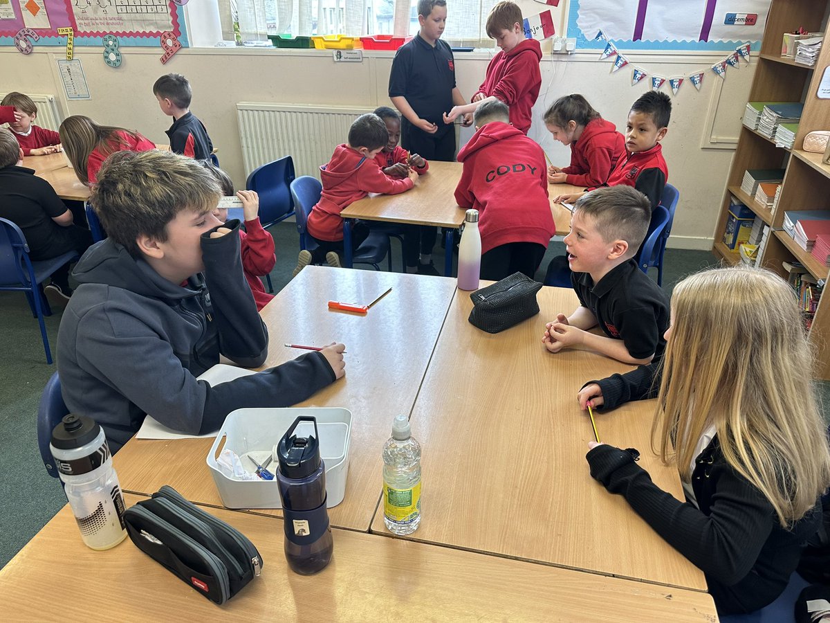 MissBallBPS's tweet photo. Health Week 2023
P1 and P7 worked in teams to help plan the transition visits for our nursery children. #BPSHealthWeek
We learned to be caring, responsible and a good team player. https://t.co/v5xy8e2YHv