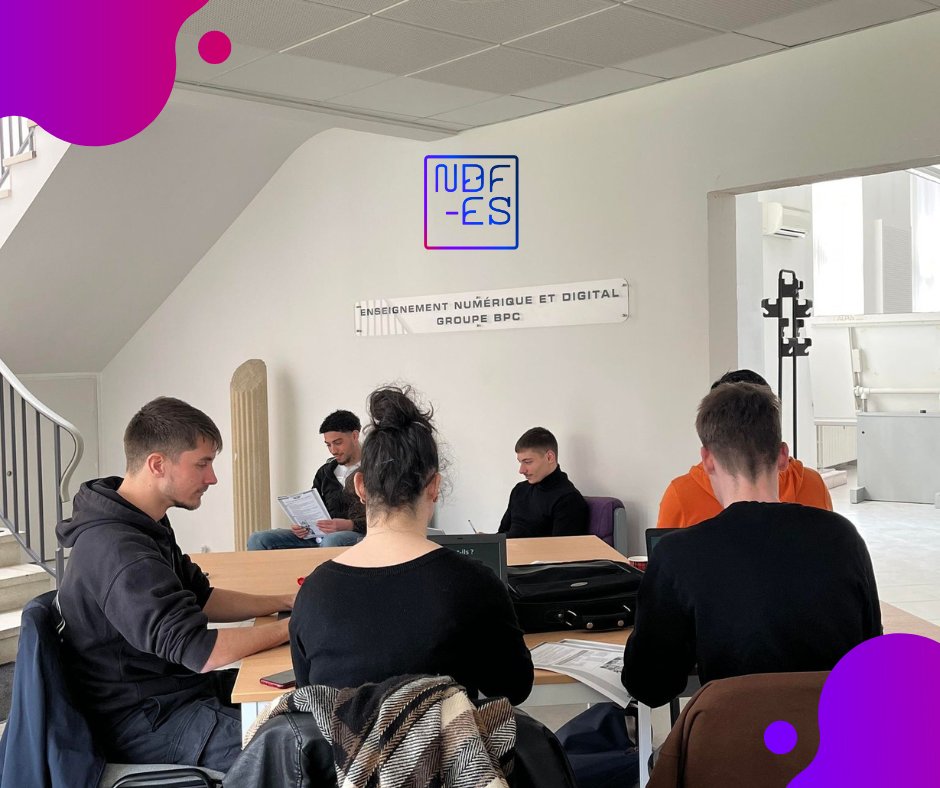 ndf_es's tweet photo. NDF-ES prend vie 🎉
Depuis quelques semaines, des alternants de l'école BPC-ESC ont l'occasion de se rendre dans les locaux de notre école pour certains projets de groupes.🚀 

#numérique #informatique #alternants #projets https://t.co/WsnI2qRi8t