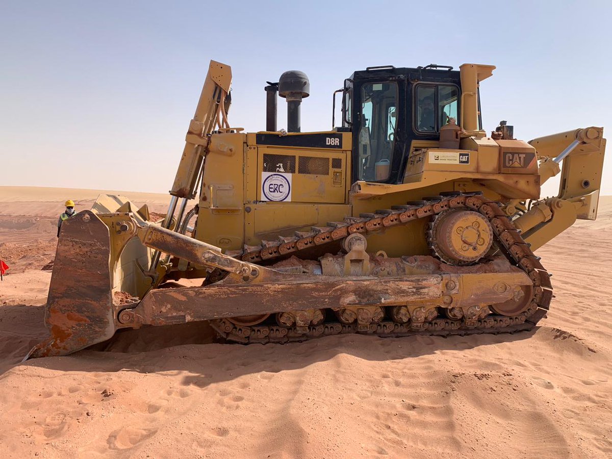 HadifAlDossary's tweet image. #Bulldozer #caterpillar for Rental with SPSP Licence and PWAS and Camera System, 

City: Al Hofuf, Al Ahsa 
Manufacture Year: 2010
Price: 40,000 - Monthly - 260 Hrs 
 
#earthmoving #heavyequipments