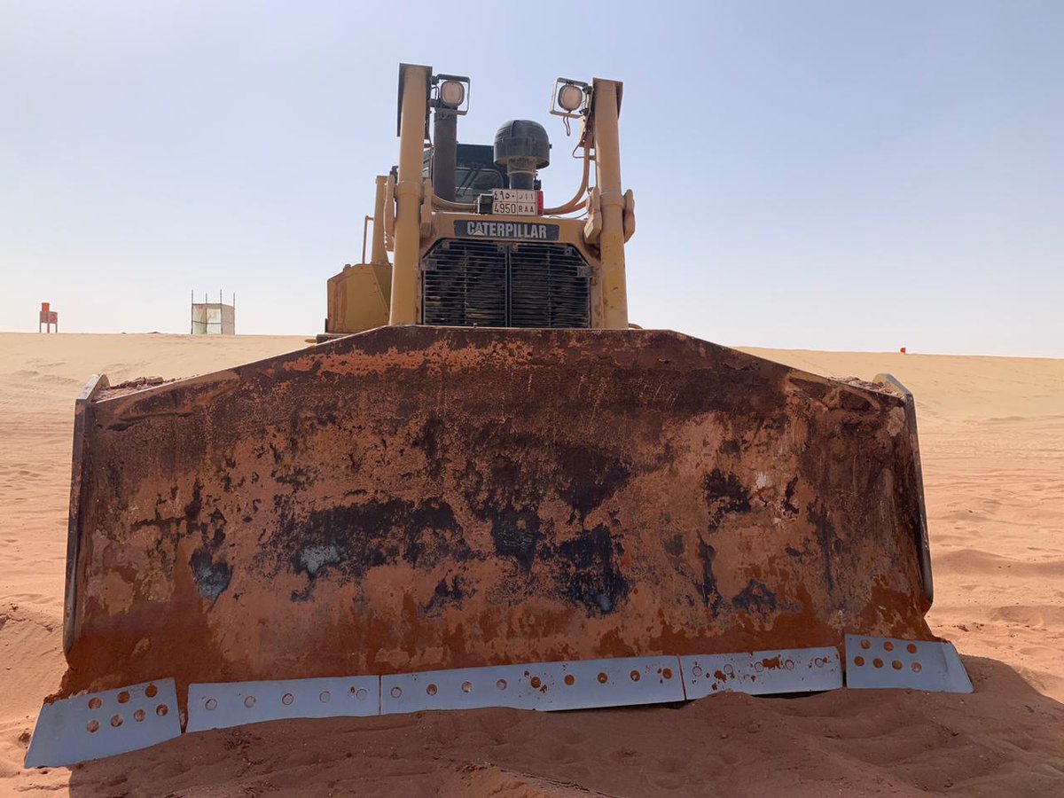HadifAlDossary's tweet image. #Bulldozer #caterpillar for Rental with SPSP Licence and PWAS and Camera System, 

City: Al Hofuf, Al Ahsa 
Manufacture Year: 2010
Price: 40,000 - Monthly - 260 Hrs 
 
#earthmoving #heavyequipments