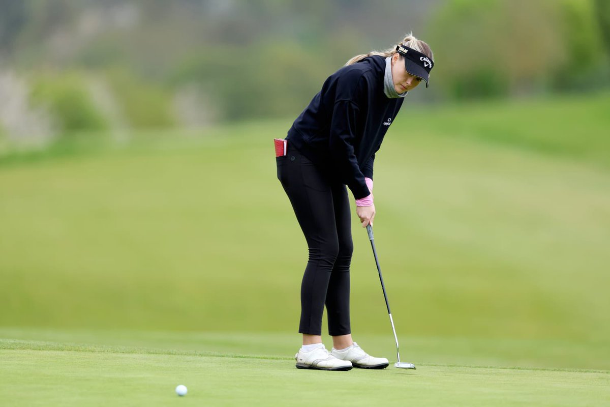 Leader in the clubhouse <a href="/Gblackmann/">Georgina Blackman</a> (-4) <a href="/TheGroveHotel/">TheGroveHotel</a> #RoseLadiesSeries