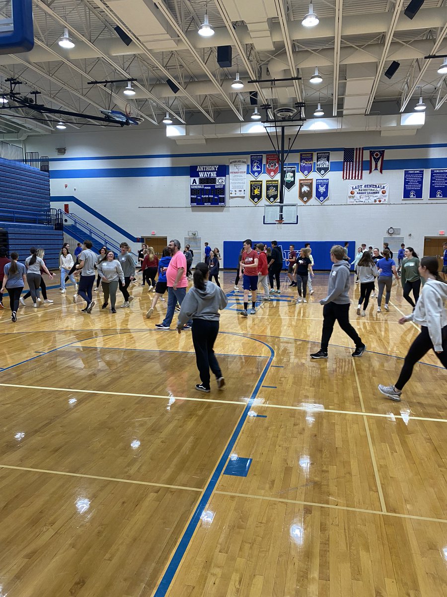 AwLinkCrew's tweet photo. LINK Crew is already preparing to welcome the class of 2027 to the high school!  We can’t wait to meet you!!! https://t.co/2h0AuB1udK