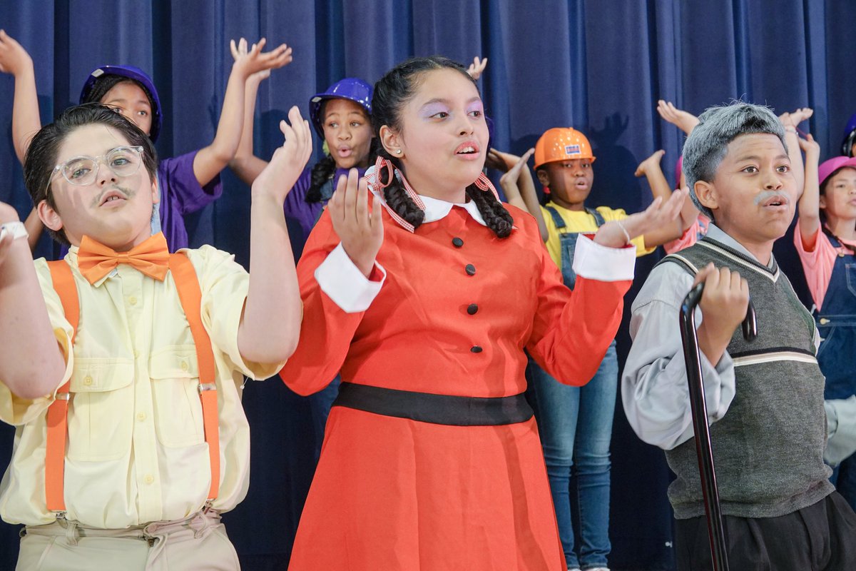 SawyerRoad's tweet photo. Watching our 4th and 5th Grade Drama program perform their Willy Wonka was a real treat! The singing, acting, and dancing were amazing! Congratulations on a job well done!

@MCS_FineArts @MariettaCitySch  #willywonka #reachforthestars https://t.co/kAg7kPuXCj