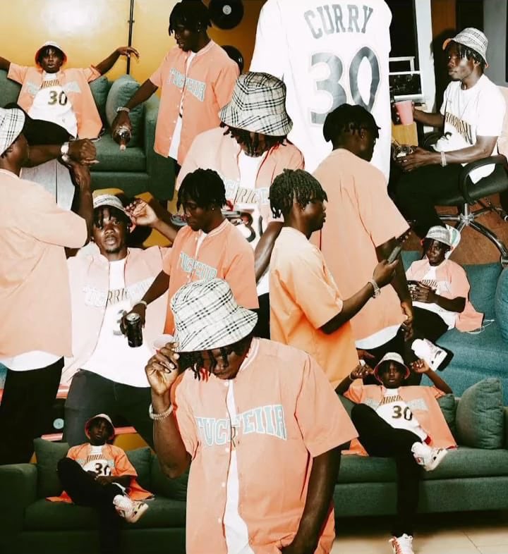 SHOWBOYWALE's tweet photo. Proud to share that I've teamed up with a new management company who shares my vision and passion for music. Let's do this! @a2twofficial 

New Music on the 18th! Love y'all 💙🔊 https://t.co/0yCIWww3X7