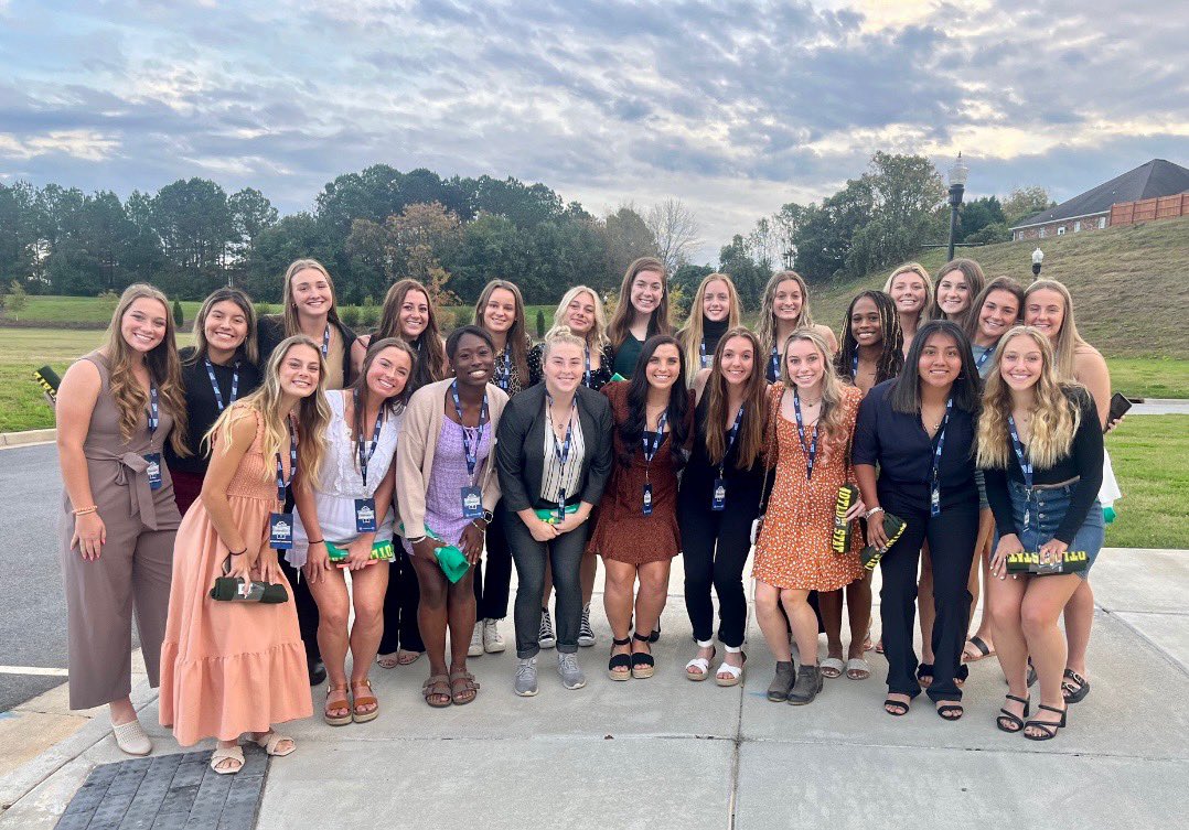 AndyLyons2000's tweet photo. This weekend marked the end of an amazing year again for Motlow Soccer.
This group was incredible, performed under pressure and made it easy to be their coach! Thank you to all of you, it's been an amazing adventure this year and I am proud to be your coach!
Much love
#onemotlow https://t.co/PzxQjoXEbX