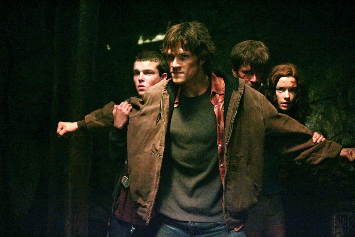 theaterbitch3's tweet photo. The guy who went against everyone that said he was a monster and become the world's hero, even when his family, father and brother, told him he was evil and couldn't be trusted, he knew he was could do it, and he made it out, and now he's 40 #happybirthdaySam #SamWinchester 💗 https://t.co/bQ0gcMOohe