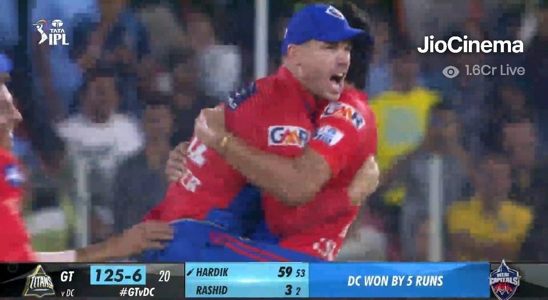 _fans_cricket's tweet photo. DELHI CAPITALS HAVE DEFENDED 130 AT THE NARENDRA MODI STADIUM.

#GTvDC https://t.co/E4KZeI144g