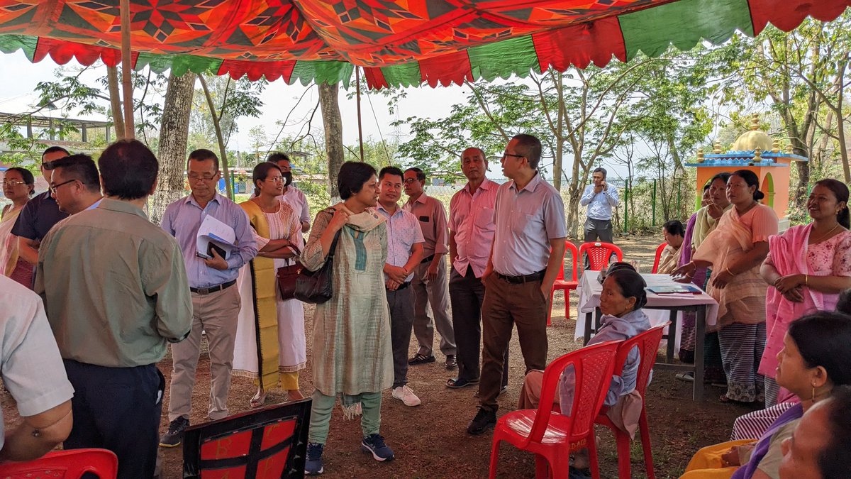 She interacted with VWSC members and stressed upon O&amp;M of water supply schemes by SHGs for supply of quality drinking water on sustained basis, capacity building and sensitisation of local community for judicious use of water. 

#HarGharJal

<a href="/gssjodhpur/">Gajendra Singh Shekhawat</a> <a href="/prahladspatel/">Prahlad Singh Patel ( वृक्ष से जल, जल से जीवन)</a> <a href="/cmomanipur/">Oakhram</a>