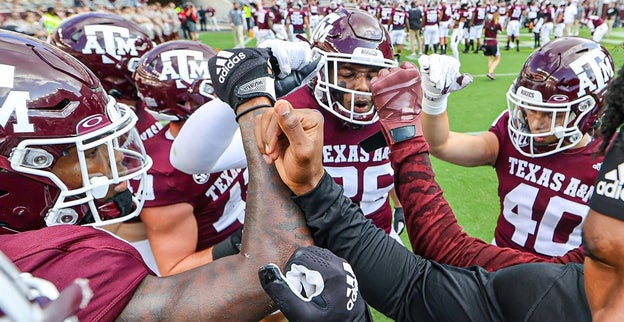 A&M ranks in top 15 of ESPN's future power rankings on defense.

https://t.co/0b396kdUGF https://t.co/MkMzo3rmbV