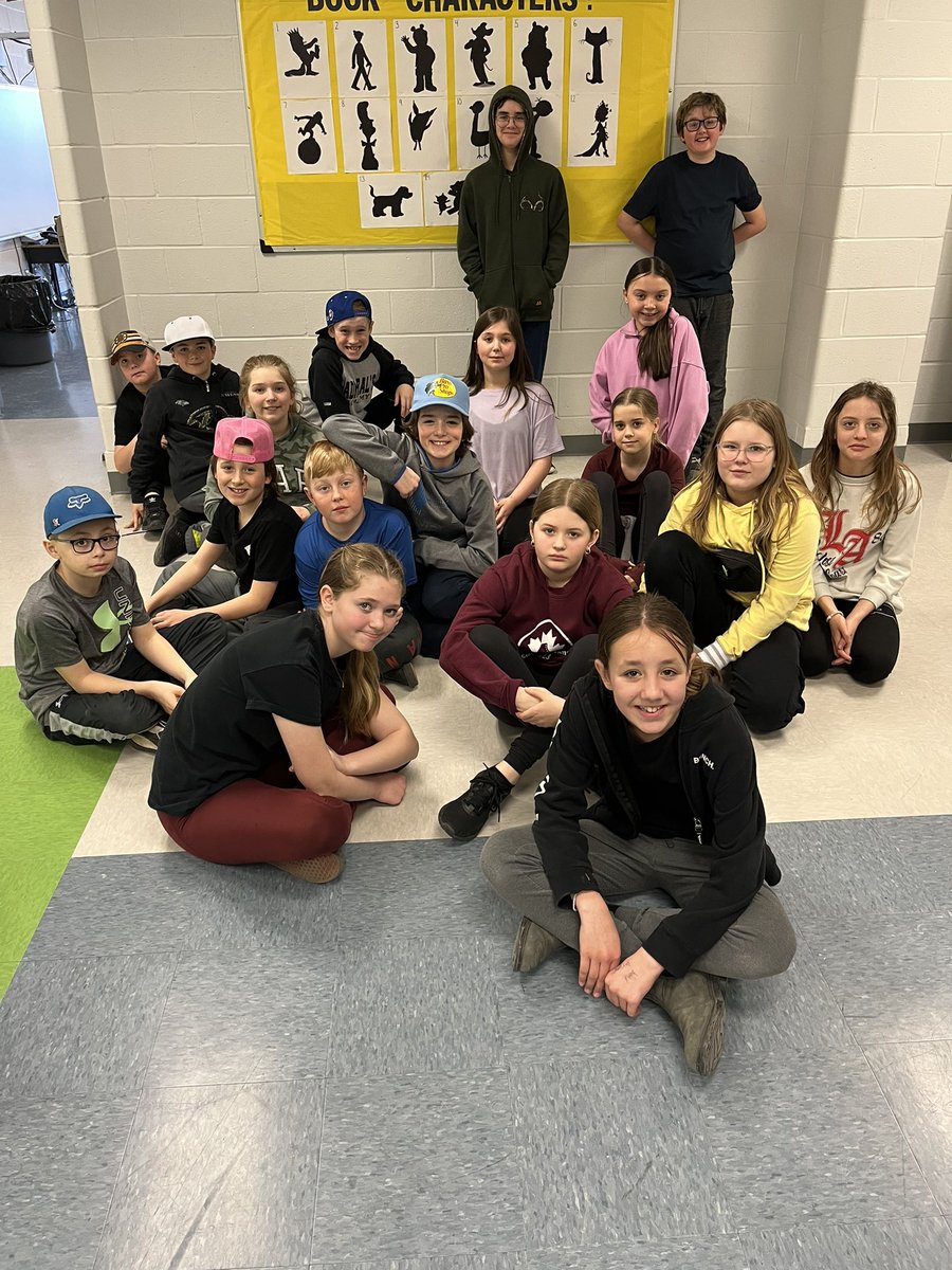 Strick65's tweet photo. I think we’ve scored 100% on our shadow character contest📚Literacy Week is going great @AdmiralsAcad_NL https://t.co/9P68iE12Yy
