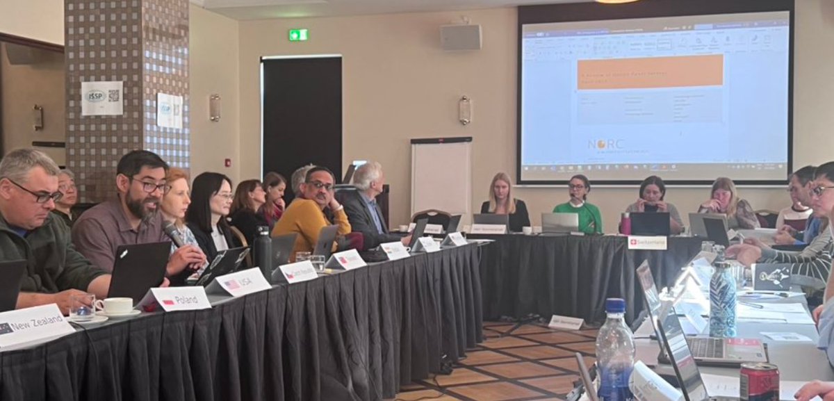 @ISSP_survey Methodology Committee (chaired by the #GSSNORC Director @rene_bautista representing the USA) presented a report at the General Meeting on online probability-based panels for consideration as future potential survey methodology for the ISSP. #issp_research #ISSPGM23