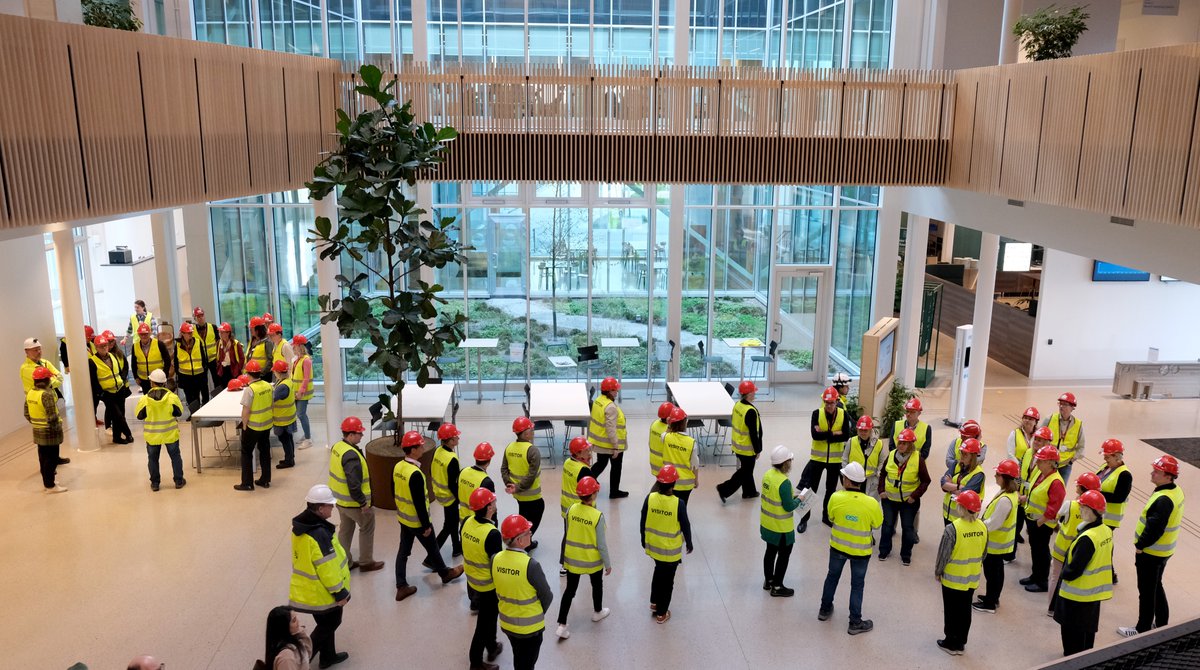 essneutron's tweet photo. Today, #ESS hosted around 60 guests from Swedish technical universities and science faculties as part of the #REDIR (Rectors and Deans in Sweden) network, this time hosted by @lunduniversity. Director General Helmut Schober gave an intro to ESS followed by a site visit. https://t.co/HpjN9UirAk