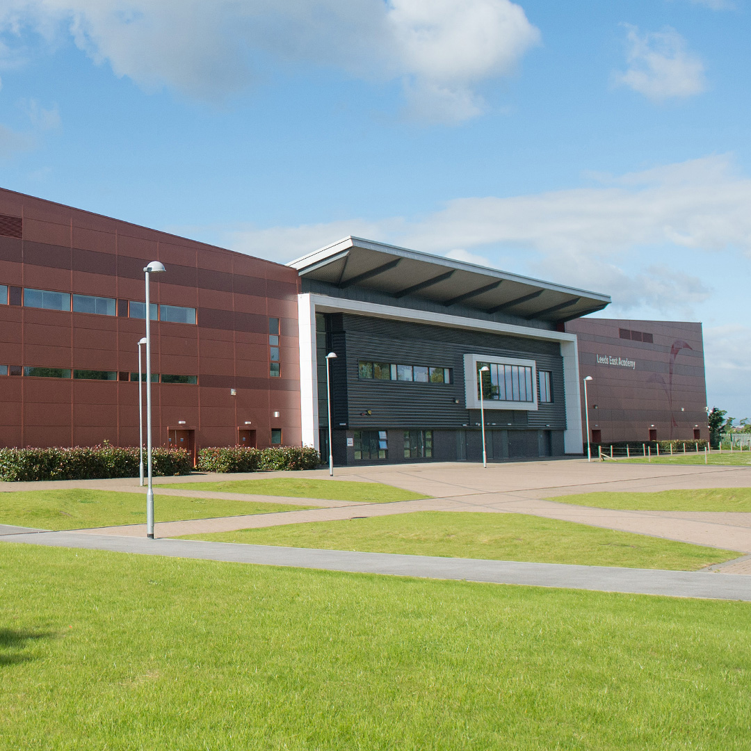 LeedsEastWay's tweet photo. VACANCY: Teacher of English 

We have an exciting opportunity to join our wonderful English department!

Apply Now >> https://t.co/B0n50iG489 

#TeachingJobs #Education #Teaching #LeedsJobs https://t.co/2EjClI95Y3