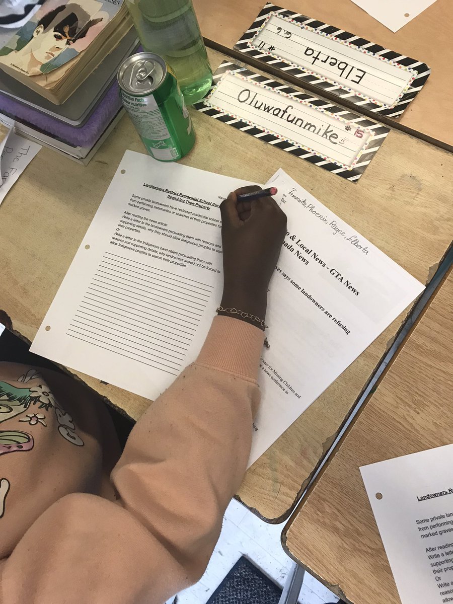 Teaching Tuesdays Begin!  Teachers opening up their classroom spaces for staff. Learning from others how to infuse Indigenous education into classroom spaces. <a href="/LC3_TDSB/">TDSB LC3</a>