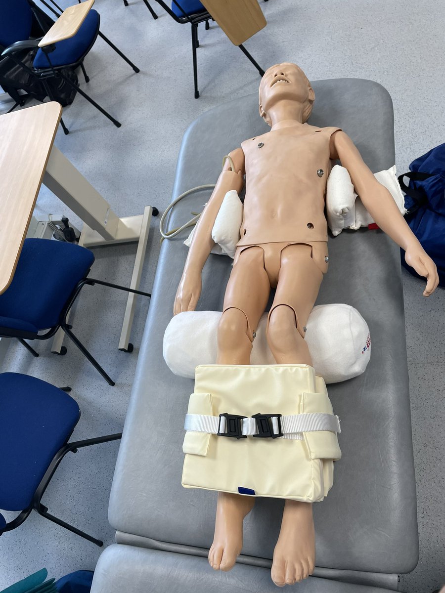 LaurenOsborneOT's tweet photo. Practical session on children’s posture &amp; seating with our #OTApprentice’s @UniofHertsOT today, getting hands on making adjustments &amp; seeing how supports can work.

(Disclaimer: placement of lying supports may not be fully accurate due to limitations of range in resus doll!) https://t.co/ihfqqaXI0i