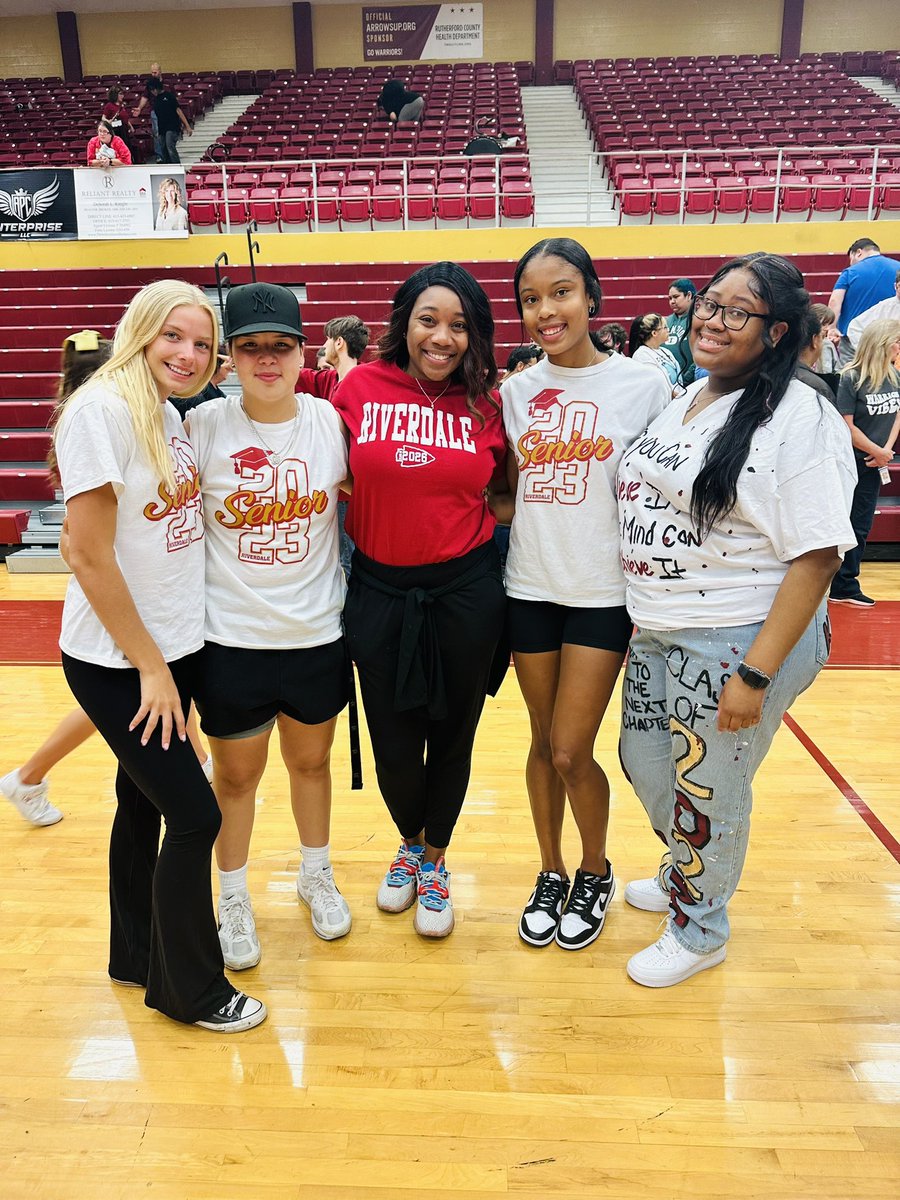 Their last Riverdale Pep Rally!!! Tears were definitely shed!! 🥲
