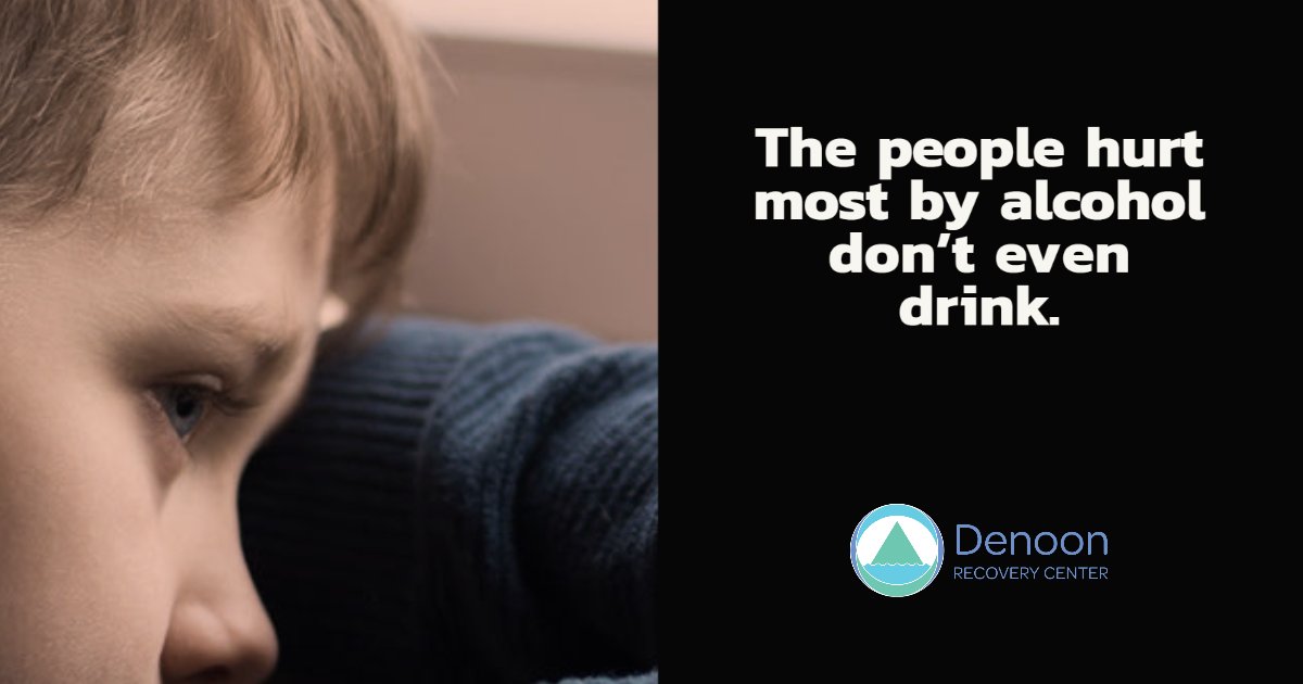 DenoonRecovery's tweet photo. Witnessing the trauma of a parent suffering from addiction at a young age has long-term effects on the child.  Children who grow up seeing this are more likely to develop a substance abuse disorder as adults.  Addiction runs in families but so does recovery. https://t.co/tWSNJDDvzr