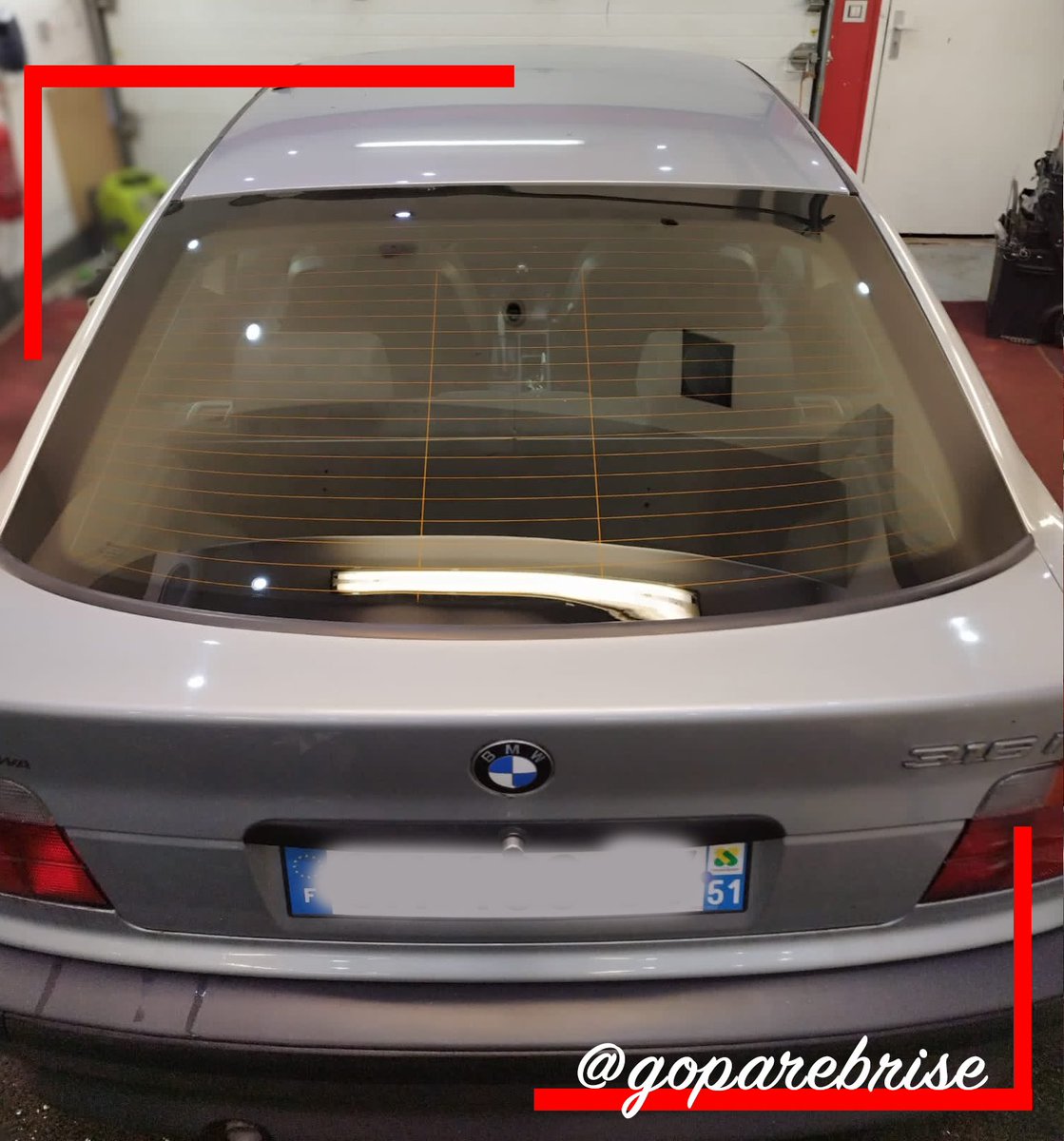 GoParebrise's tweet photo. 💥 REMPLACEMENT D’UNE LUNETTE ARRIÈRE SUR UNE BMW SÉRIE 3 E36 
#bmw #serie3 #e36 #bmwserie3 
#goparebrise #saintegenevievedesbois #parebrise #voiture #automobile #remplacement #vitrageauto #vitrage #parebrisecassé #parebrise91 #windscreen #berline #abonnetoi #fyp https://t.co/o94aW4Rdbk
