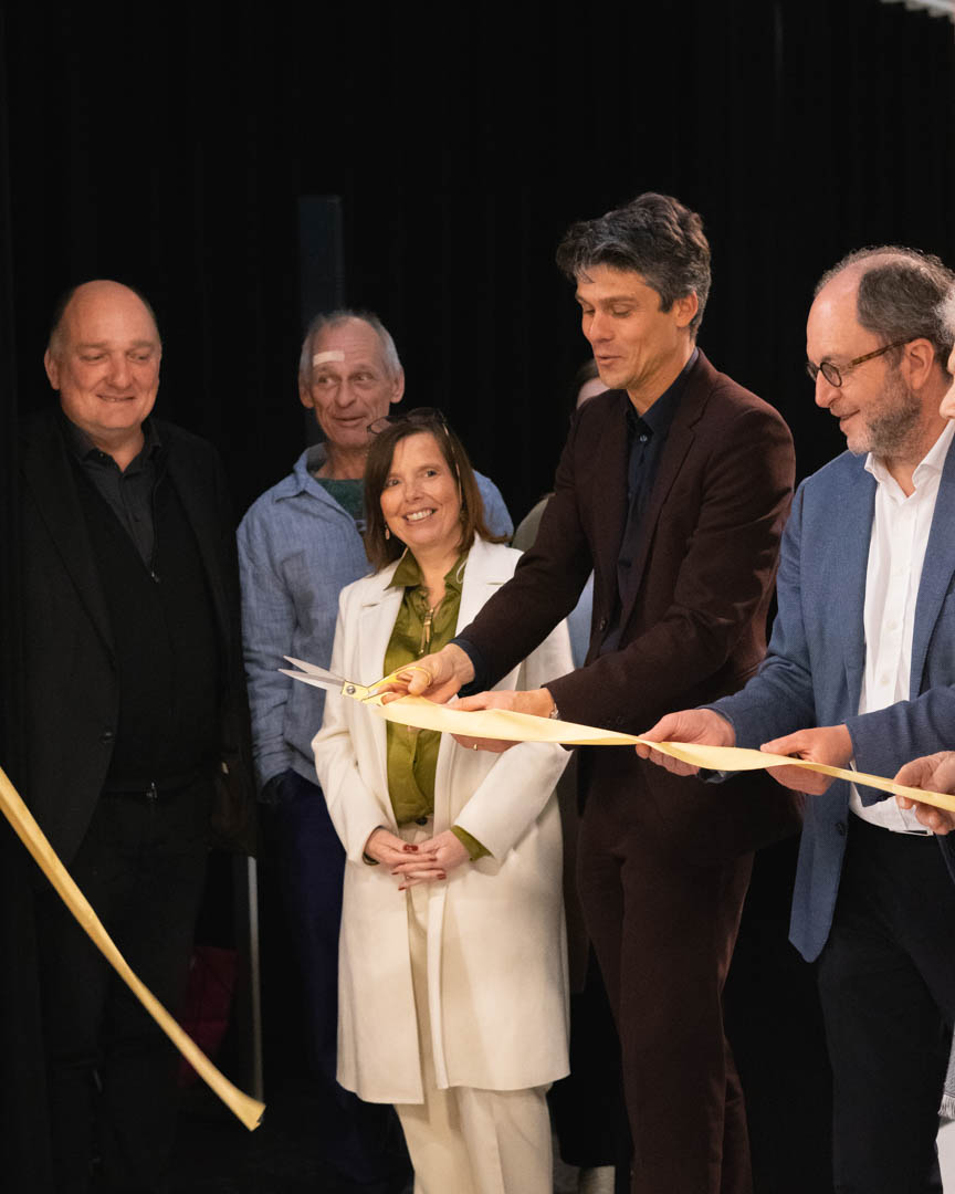 GOsgrBrussel's tweet photo. Groot nieuws! Dankzij een investering van 350.000 euro van Vlaams minister @dalle_benjamin & GO! Scholengroep Brussel heeft GO! Music Academy Anderlecht een nieuwe polyvalente zaal met dansvloer. De zaal wordt opengesteld voor lessen & activiteiten van de gemeenschap.
#Gobouwt https://t.co/A8qXqpdKVN
