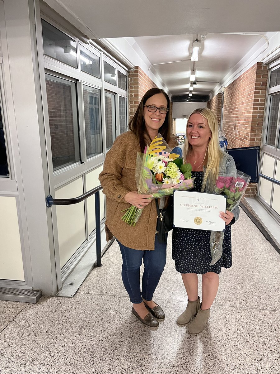 Such an exciting night celebrating two very special people at 9E. Such well deserved SEPTA appreciation awards at the beautiful ceremony last night!! 🤗 <a href="/School9E/">School 9E</a> <a href="/SWilliamsOSD/">Ms. W</a>
