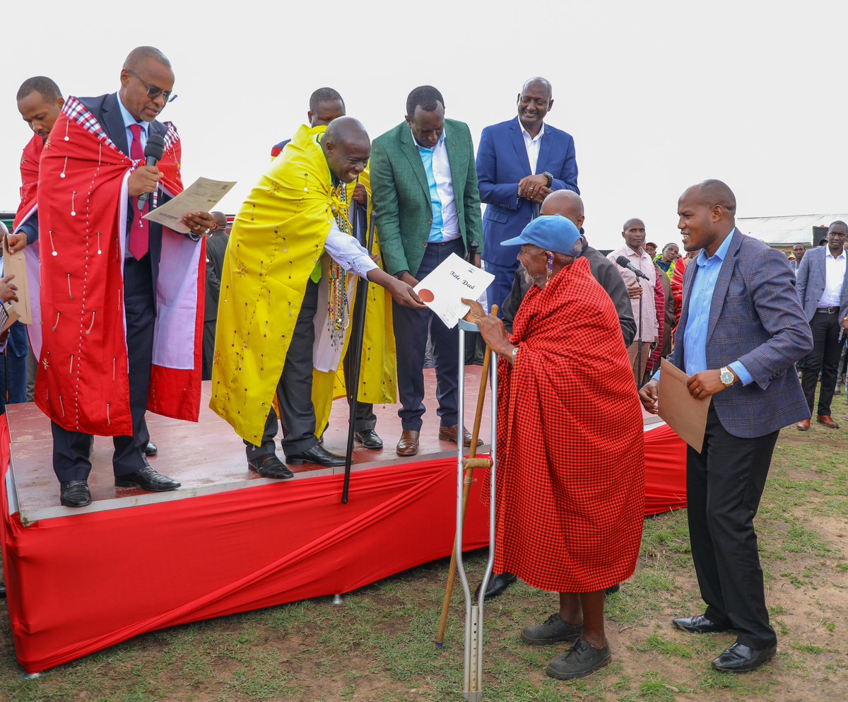 Min. of Lands, Public Works, Housing & Urban Devt. tweet media