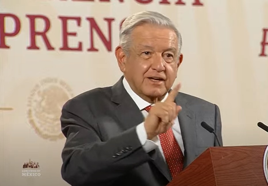 🔴 López Obrador: En mi gobierno no ha habido masacres, no se tortura a nadie, no se violan derechos humanos desde el Estado (...) no tenemos nada de que avergnzarnos, no tapamos a nadie, no hay impunidad
#LaMañaneradeAMLO
eluniversal.com.mx/nacion/la-mana…