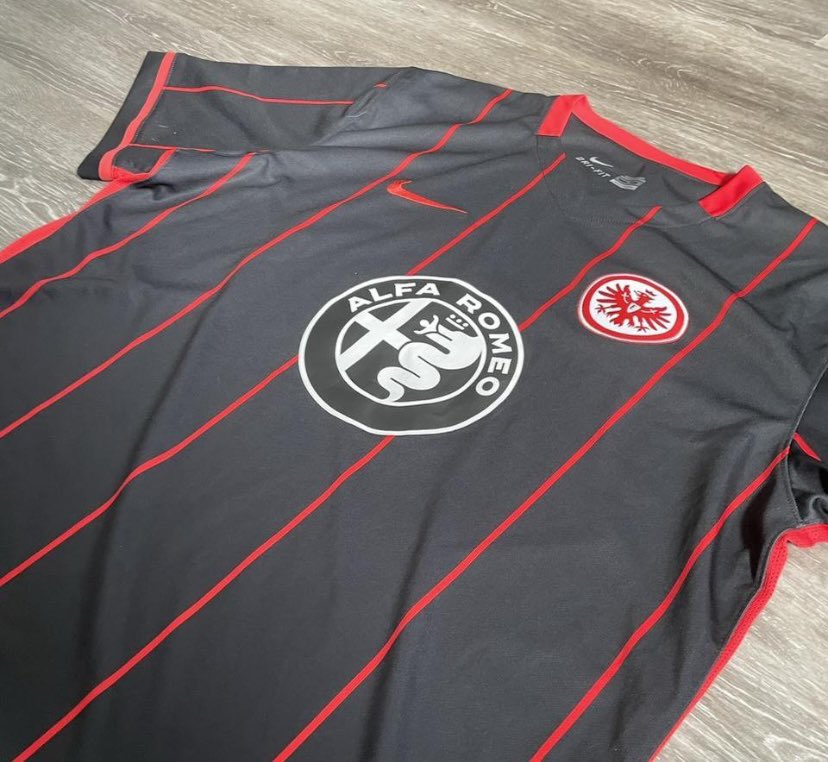 SJMFootyShirts's tweet photo. SHIRT FOR SALE!!
Eintracht Frankfurt 2015/2016 home shirt. Very rare shirt with the Alfa Romeo sponsor one of the nicest shirts in the club’s history. Size XL Get in touch if you’re interested! £55 all in to UK @FinderShirt @ShirtSellerList @ForbiddenShirts https://t.co/agCC4wwS8O